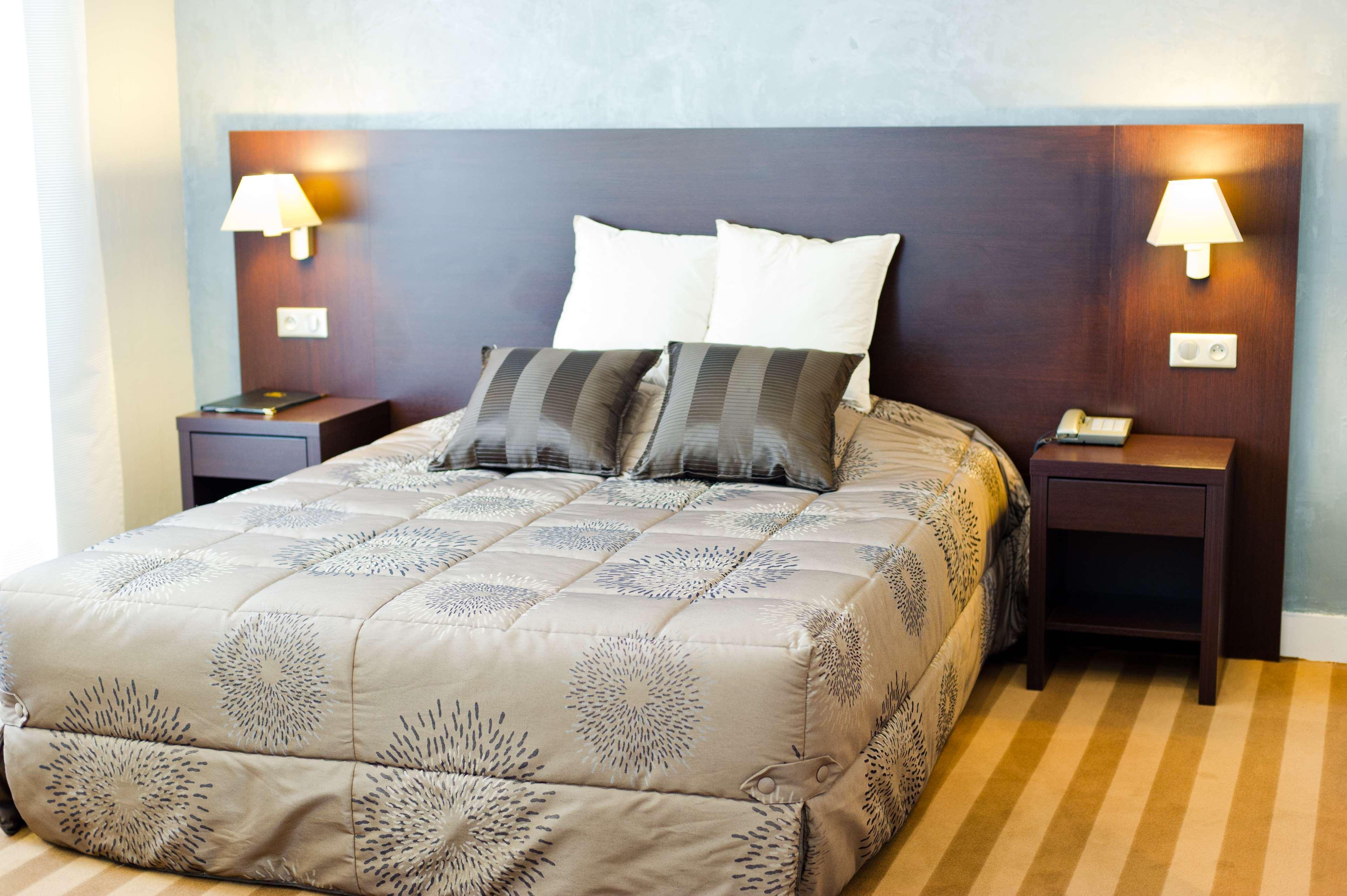 Hotel Continental Centre 3*