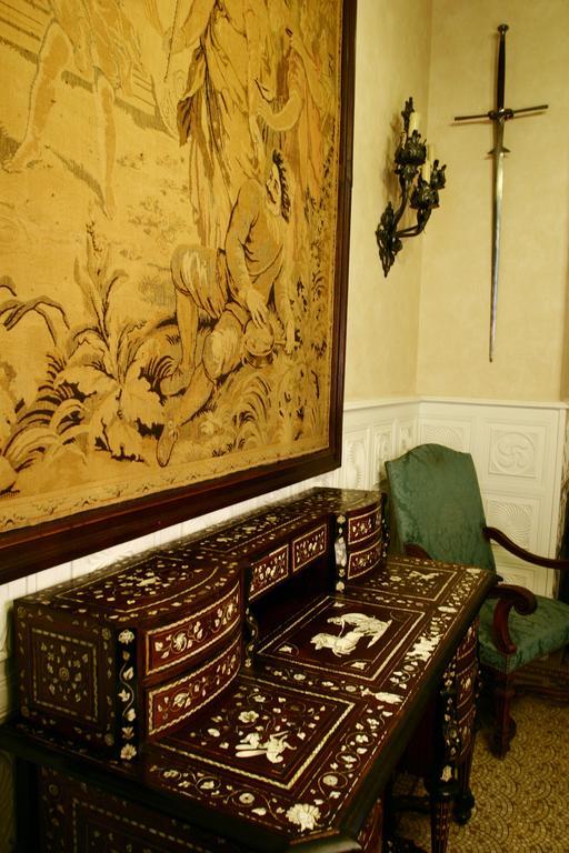 Continental Centre Hotel 3*